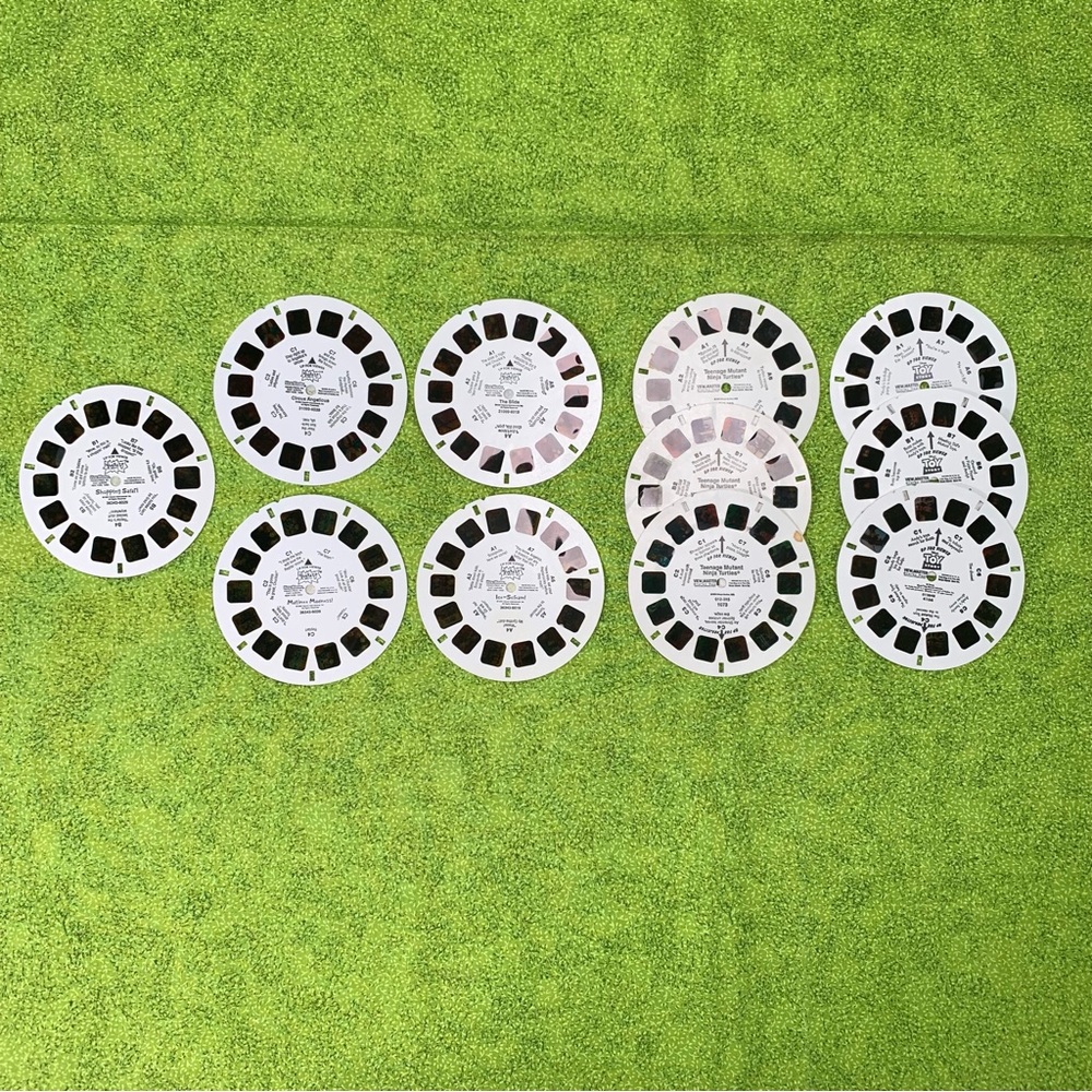 Classic View-Master (Rugrats, Toy Story and TMNT) Reels Sets.